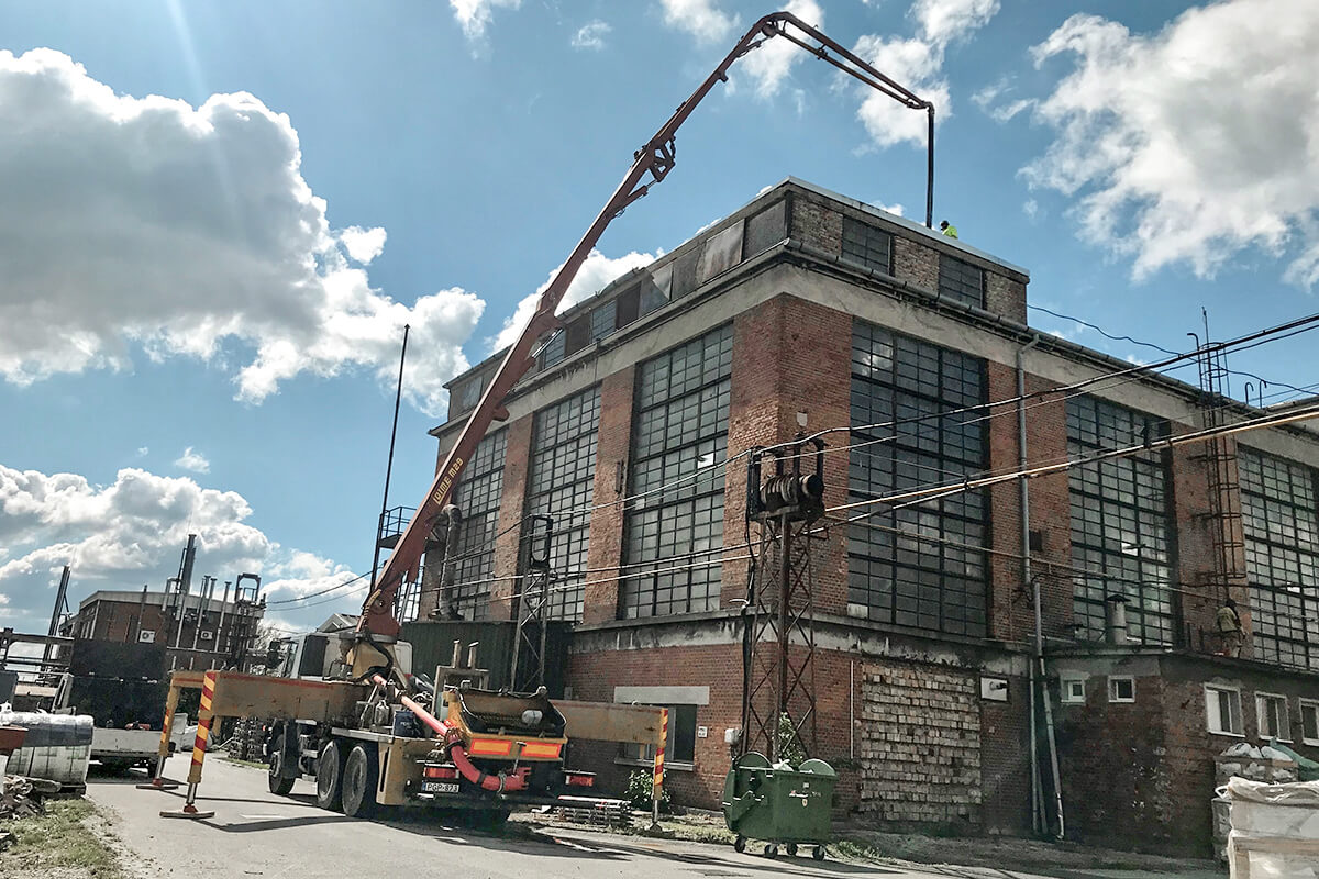 Betonlogisztika - csarnokmagasítás Balatonfűzfő