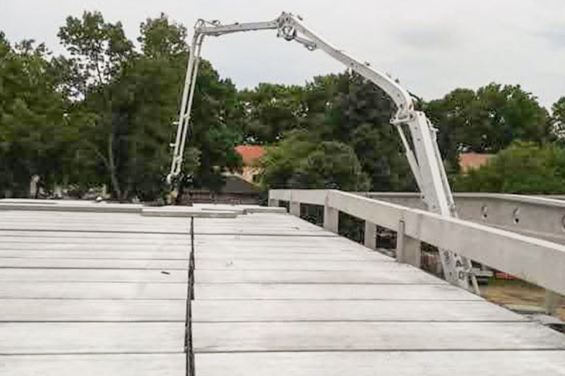 Betonlogisztika - csarnokbetonozás Veszprém börtön