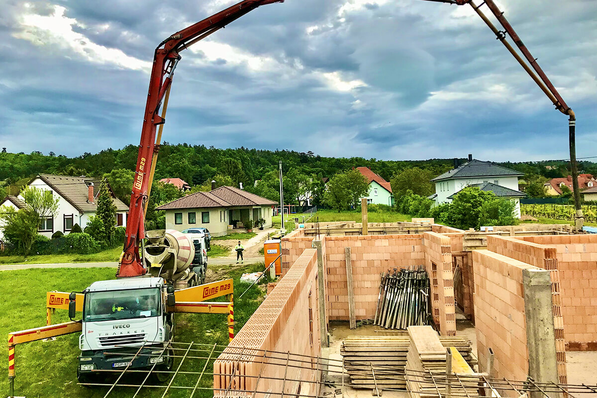 Betonlogisztika - mixerbeton koszorúbeton Gyenesdiás